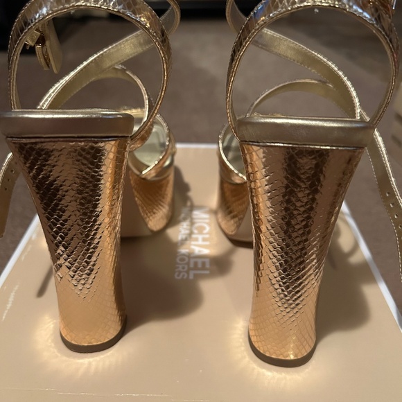 Michael Kors Paola Platform Sandal - Picture 3 of 5